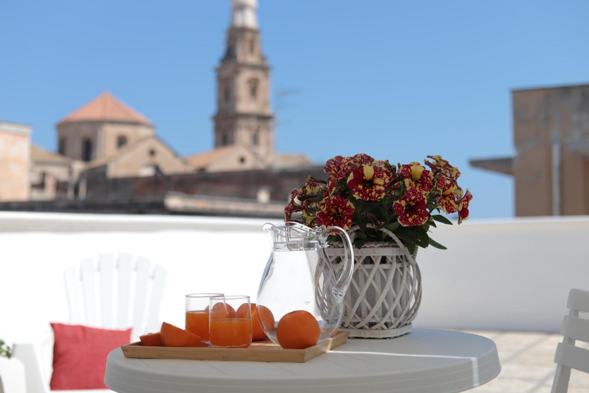 Dimore Madi Con Terrazza Monopoli Bagian luar foto